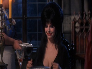 elvira: mistress of darkness 2 / elvira's haunted hills (2001)